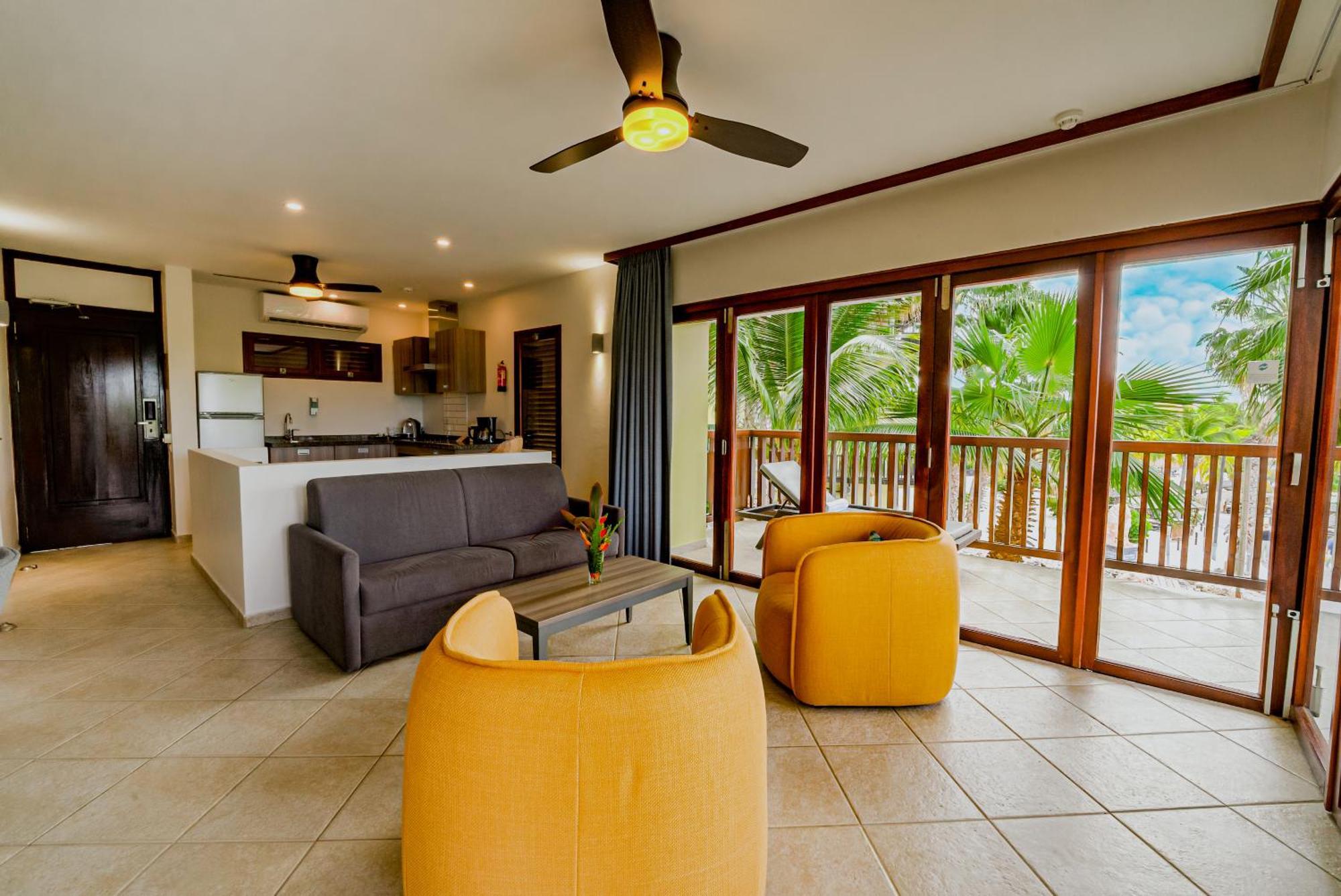 Lionsdive Beach Resort Curacao Exterior foto