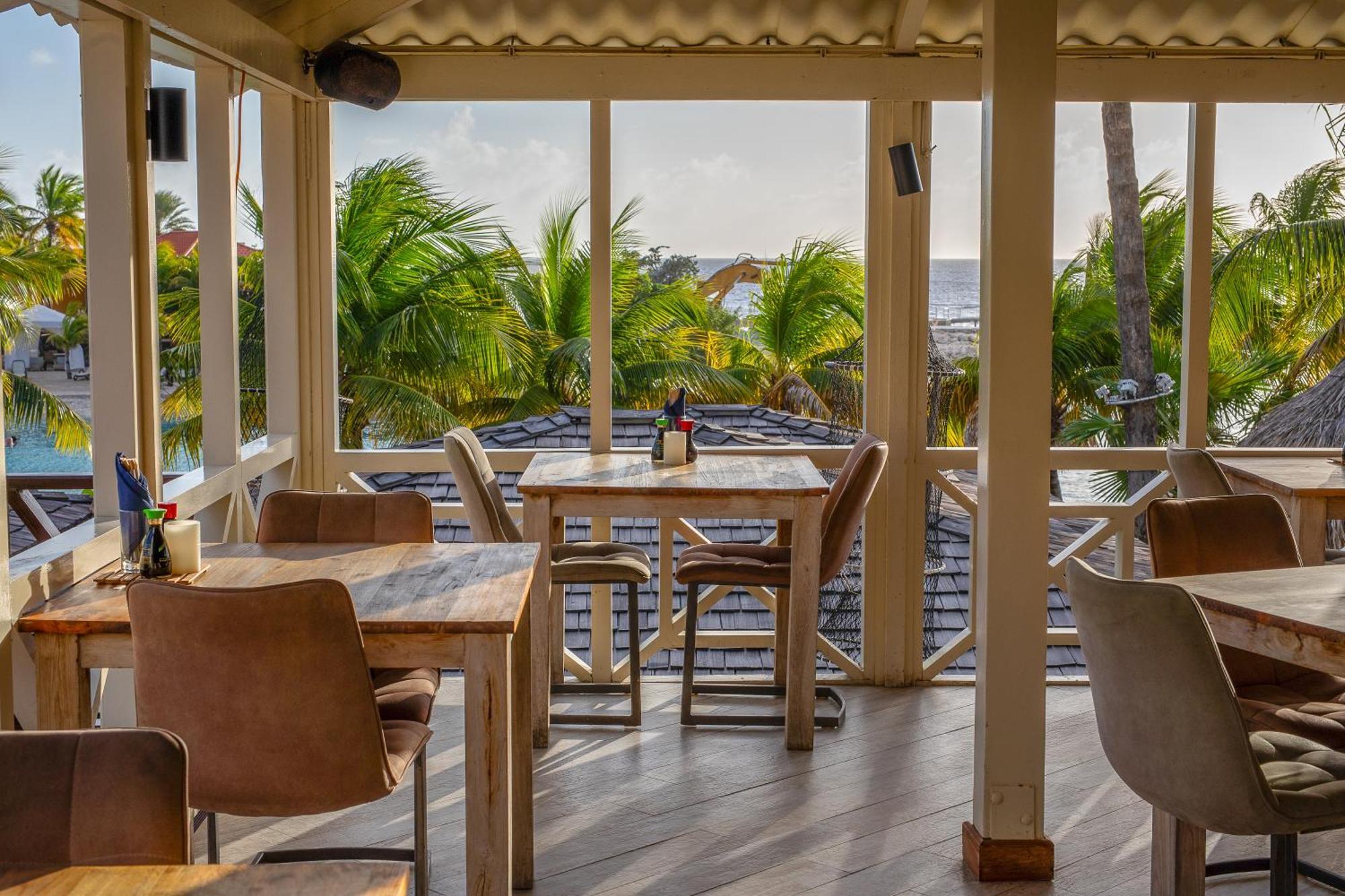 Lionsdive Beach Resort Curacao Exterior foto
